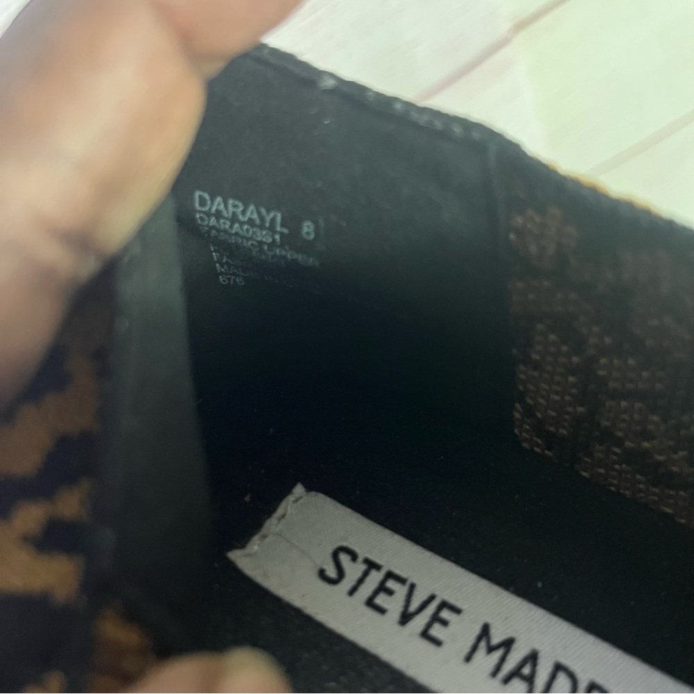 Steve Madden Darayl leopard print slip-on sneakers Size 8‎ - Picture 2 of 8